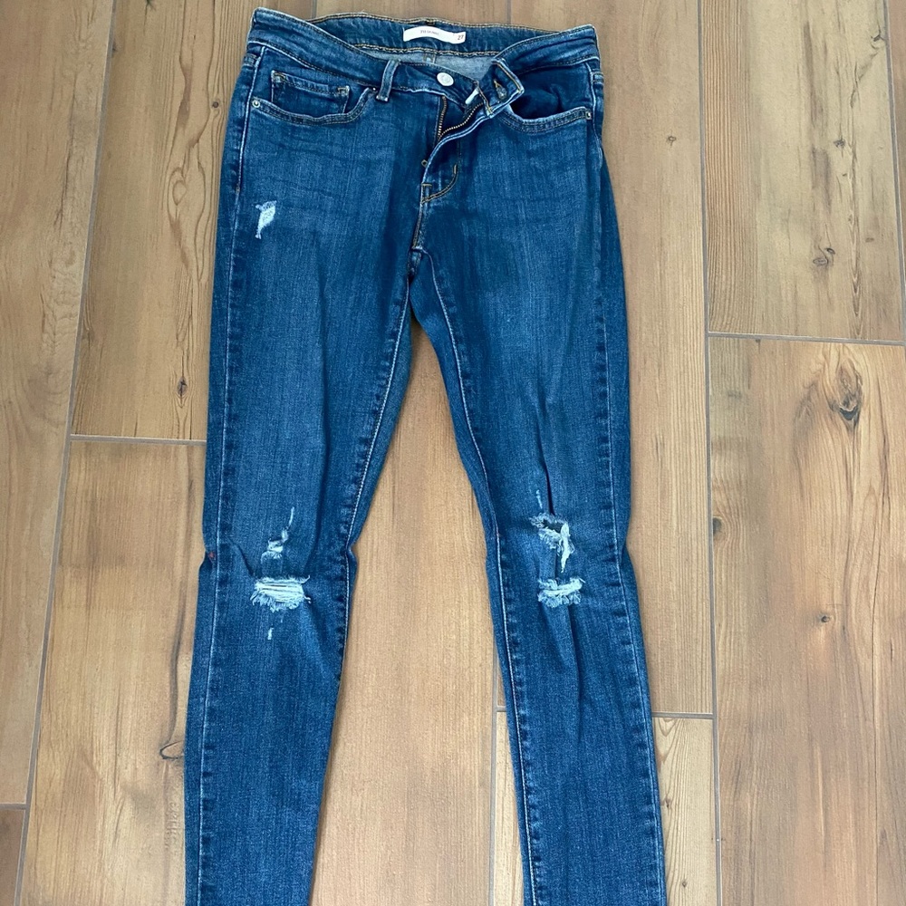 Levi’s skinny jeans